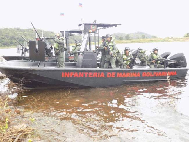 委内瑞拉举行大规模演习 海军家底齐出动