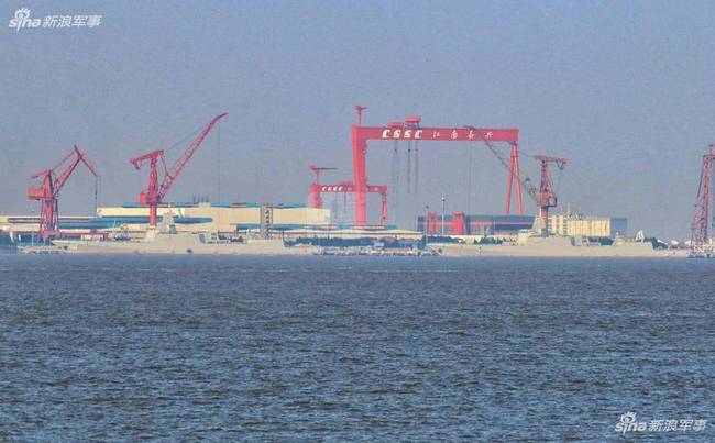 颜值相当高：中国两艘055万吨大驱同框亮相