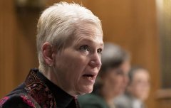 美国防部高官：美政府支持乌对克里米亚的俄罗斯目标进行打击