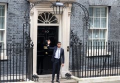 英国将供乌克兰主战坦克　俄罗斯：将成靶子