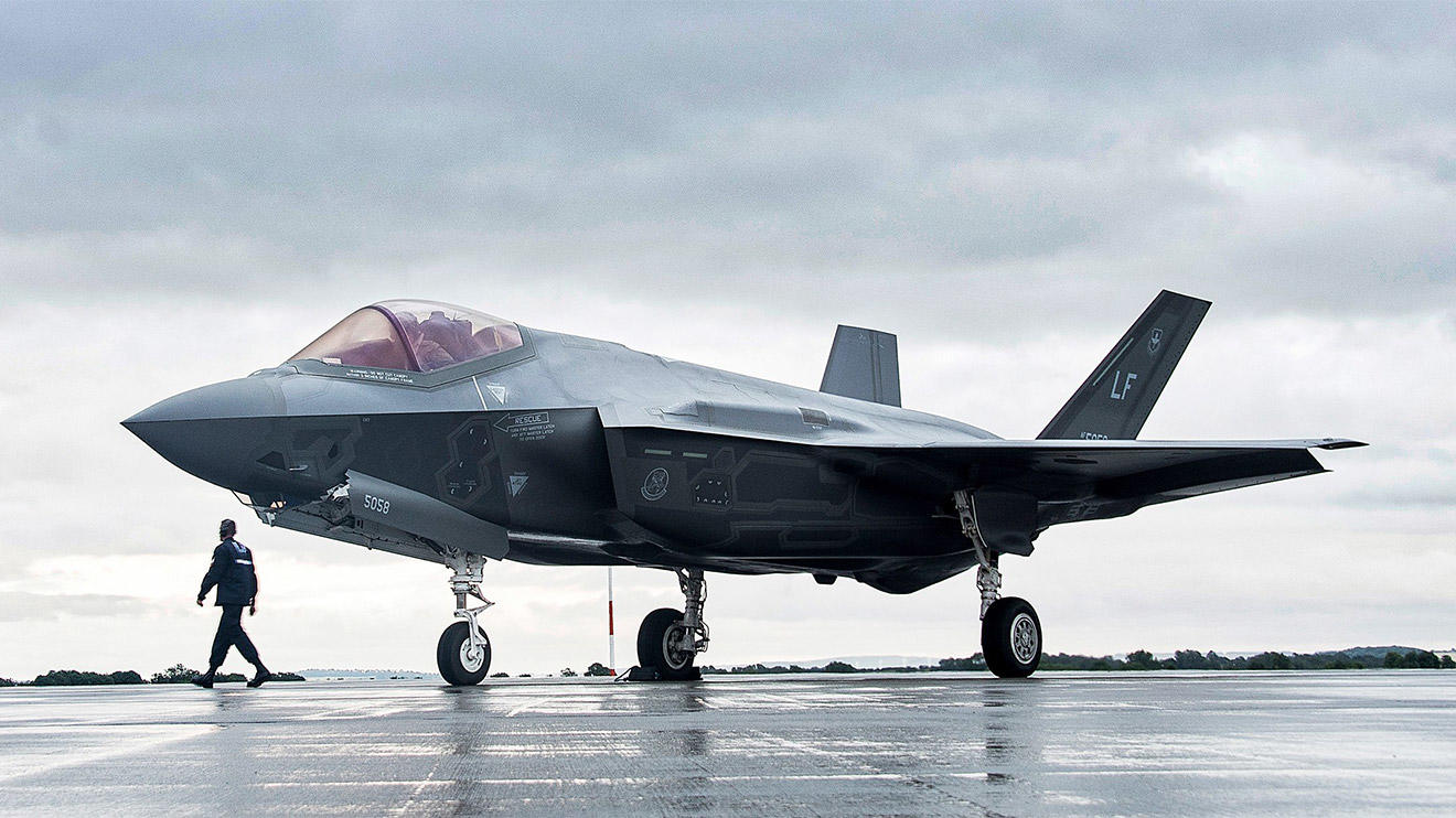 美国停止向土耳其交付F-35怎么回事 为了惩罚其购俄S400？