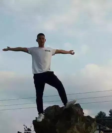 被告知真实伤情，27岁扫雷战士的反应是……让人心疼到想哭！