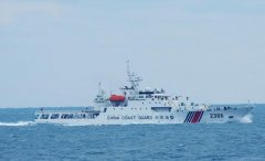 外媒：中国海警船进入钓鱼岛海域 回击日政客拜鬼