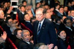 石破茂就任日本首相8天便解散众议院?