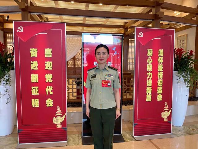 接过父辈的枪——记奋斗在武警部队各行各业的英烈子女