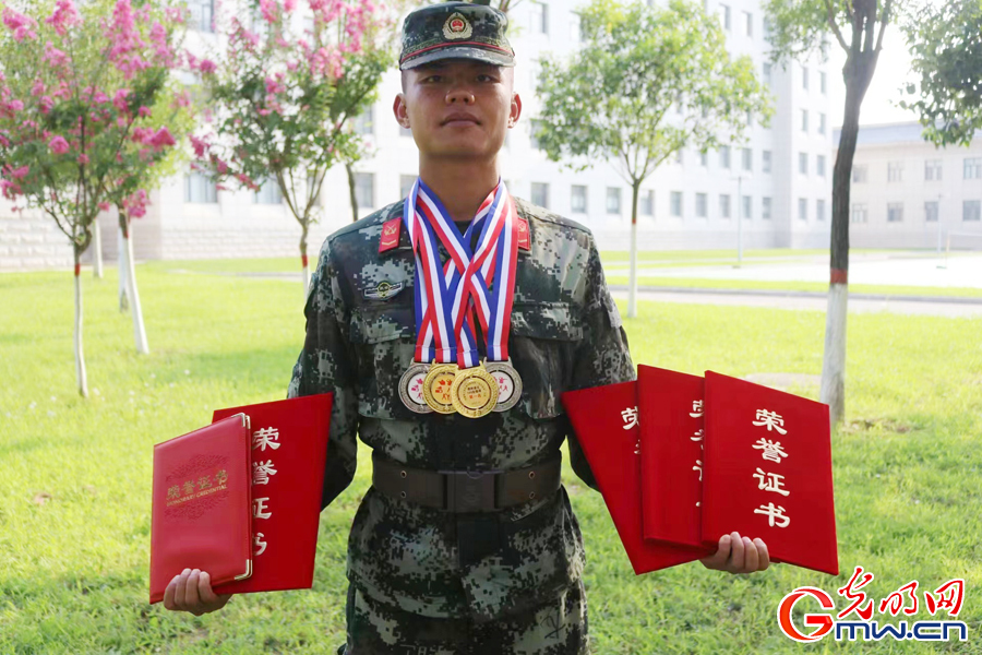 武警第一机动总队某支队：能亮“茧”才能亮剑
