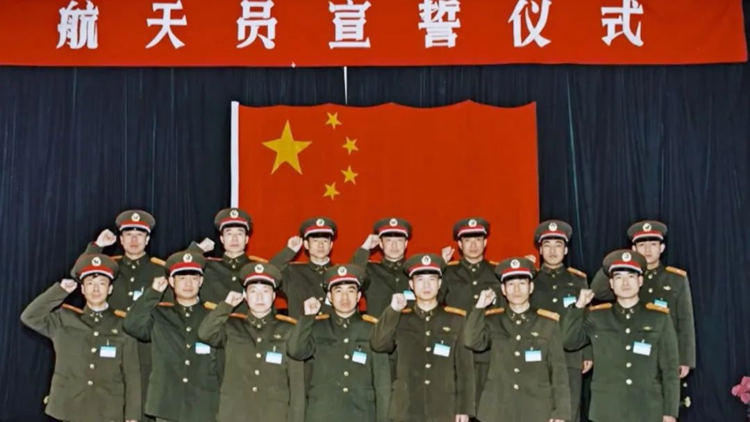 他们隐姓埋名40年，背后有这样的“硬核”故事→