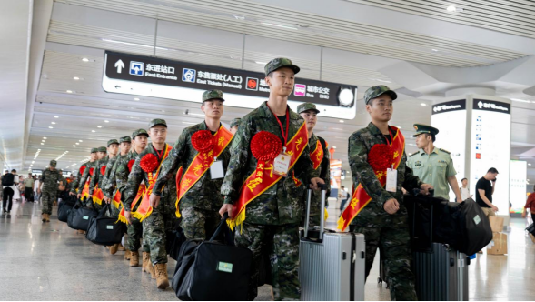 新战友，请入列！欢迎加入浙江武警！