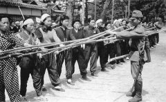 原子弹与日本投降前的垂死挣扎