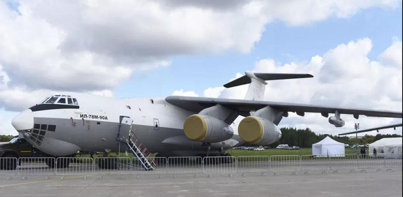 伊尔-78M-90A加油机