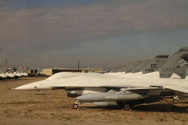 f16