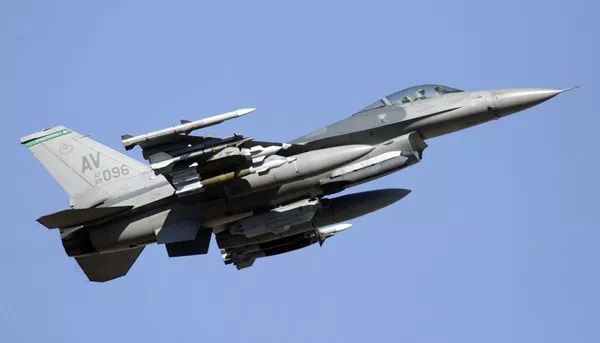 F-16