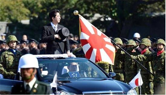 安倍阅兵