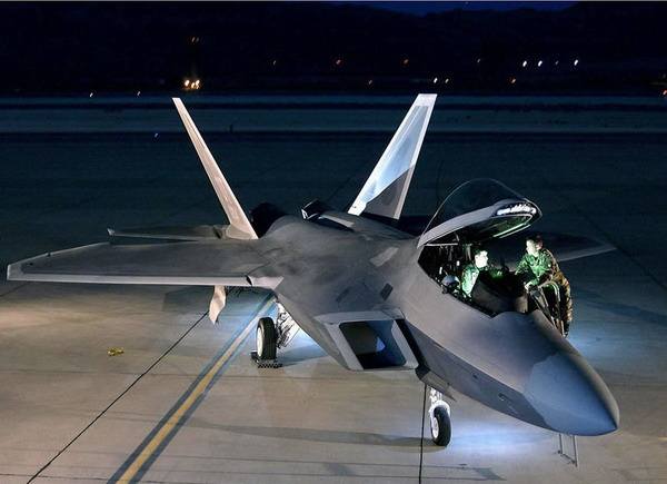 F-22