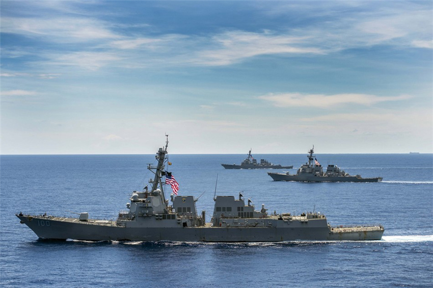美国军舰南海自由航行