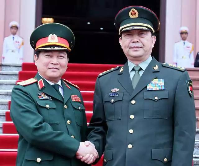 常万全会见吴春历