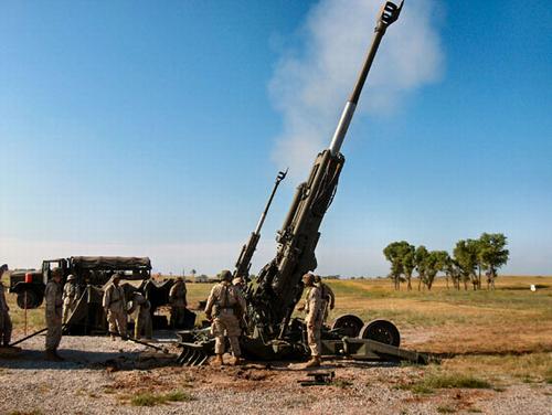 M777