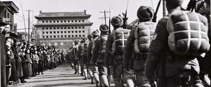 1949年人民解放军开进北平城