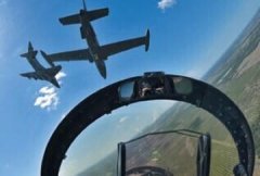 美空军聘私营公司扮演红方空军