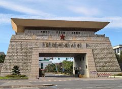 开了开了！这是中国军校的春日浪漫~