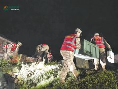 灾情就是命令！解放军和武警部队官兵、民兵迅