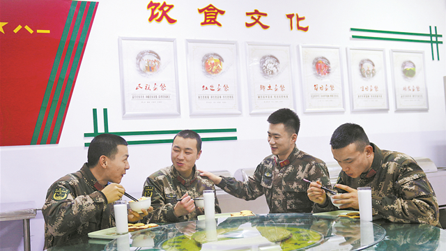 武警黑河支队执勤四中队：“深夜食堂”温暖多