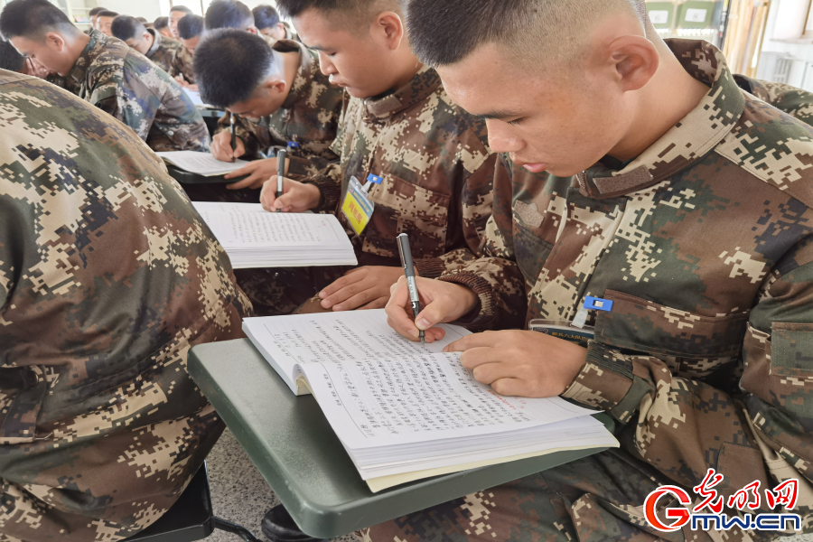 武警北京总队新兵六大队多措并举学习全会精神激发训练热情