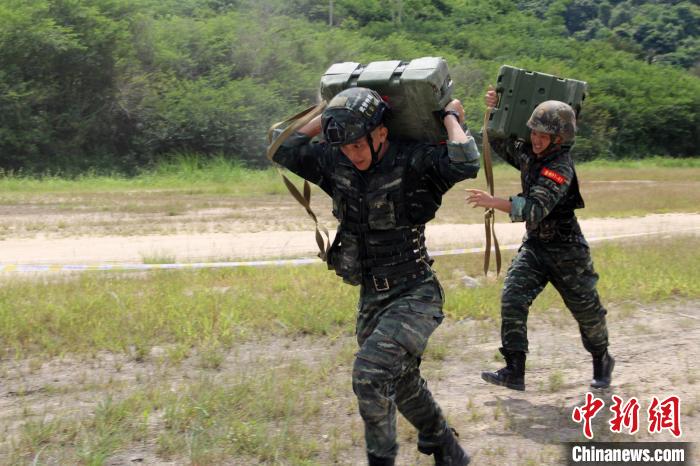 160余名武警特战队员闽南开启“魔鬼周”极限训练