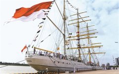 印度尼西亚海军“毕玛苏吉”号风帆训练舰到访