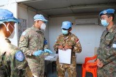 我赴黎维和建筑工兵分队顺利通过第一季度装备核查