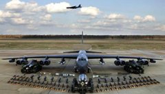 美国又派出2架B-52H战略轰炸机支持从阿富汗撤军
